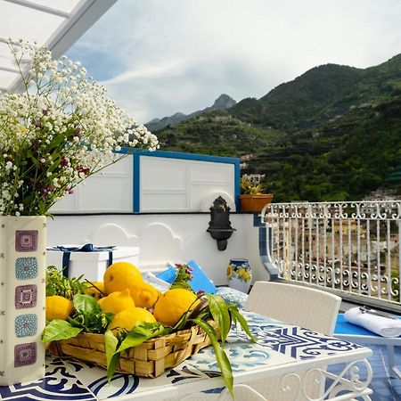 Grecale - Amazing Apartment With Patio And Sea View Maiori Exterior photo