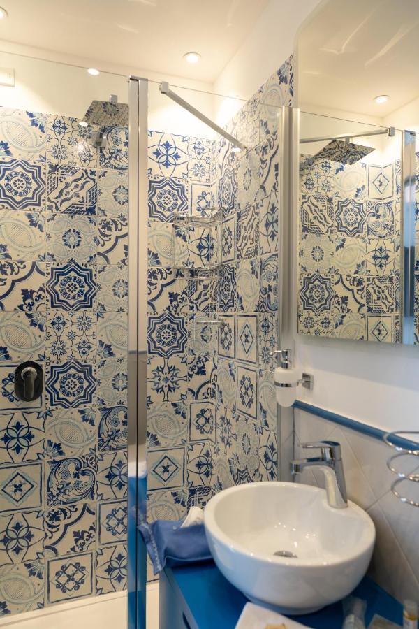 Grecale - Amazing Apartment With Patio And Sea View Maiori Exterior photo
