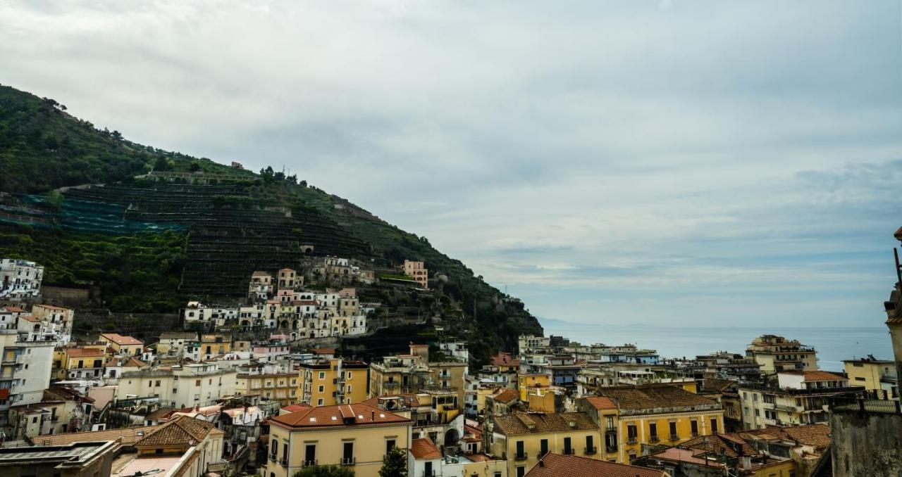 Grecale - Amazing Apartment With Patio And Sea View Maiori Exterior photo