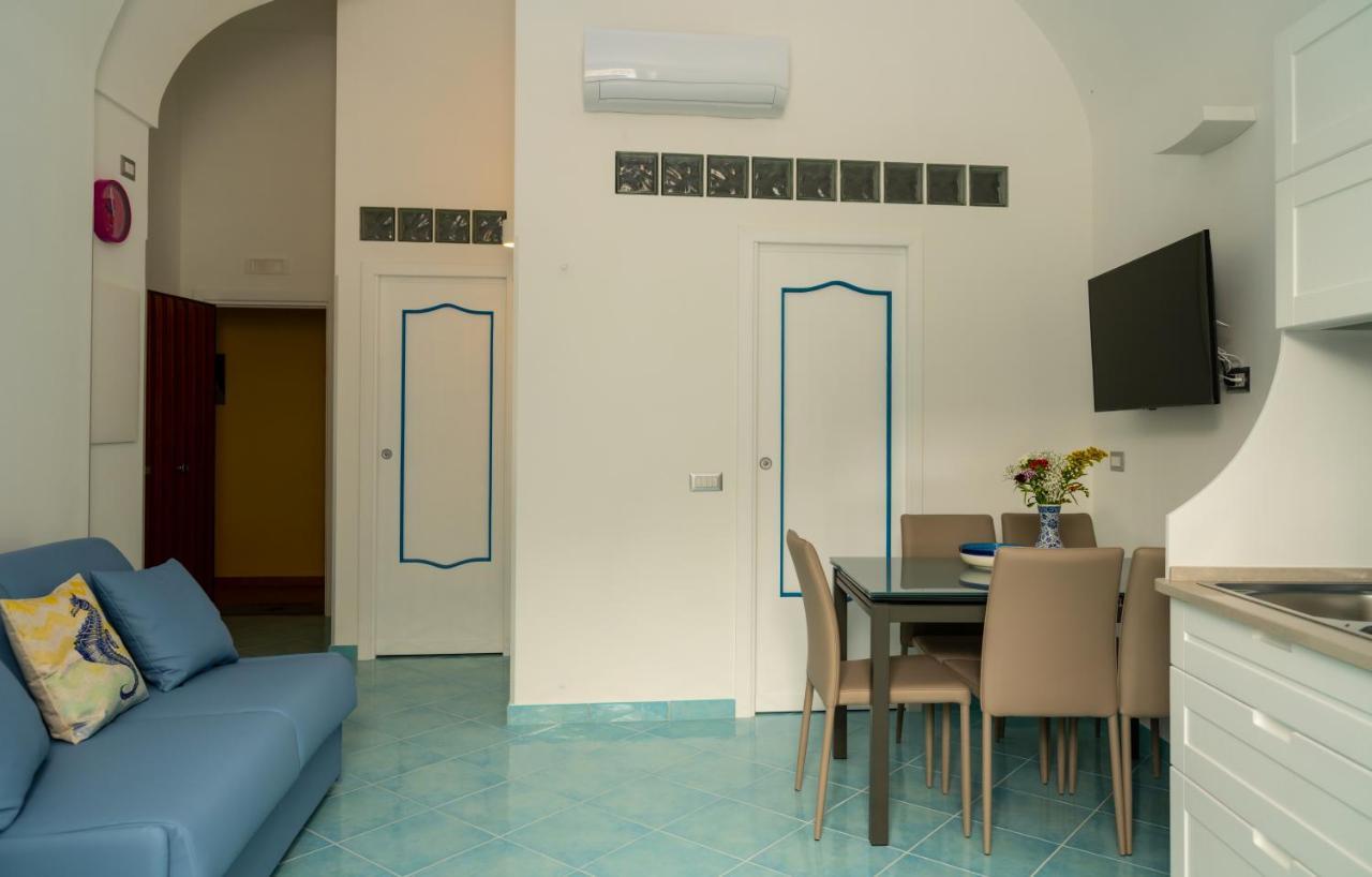 Grecale - Amazing Apartment With Patio And Sea View Maiori Exterior photo
